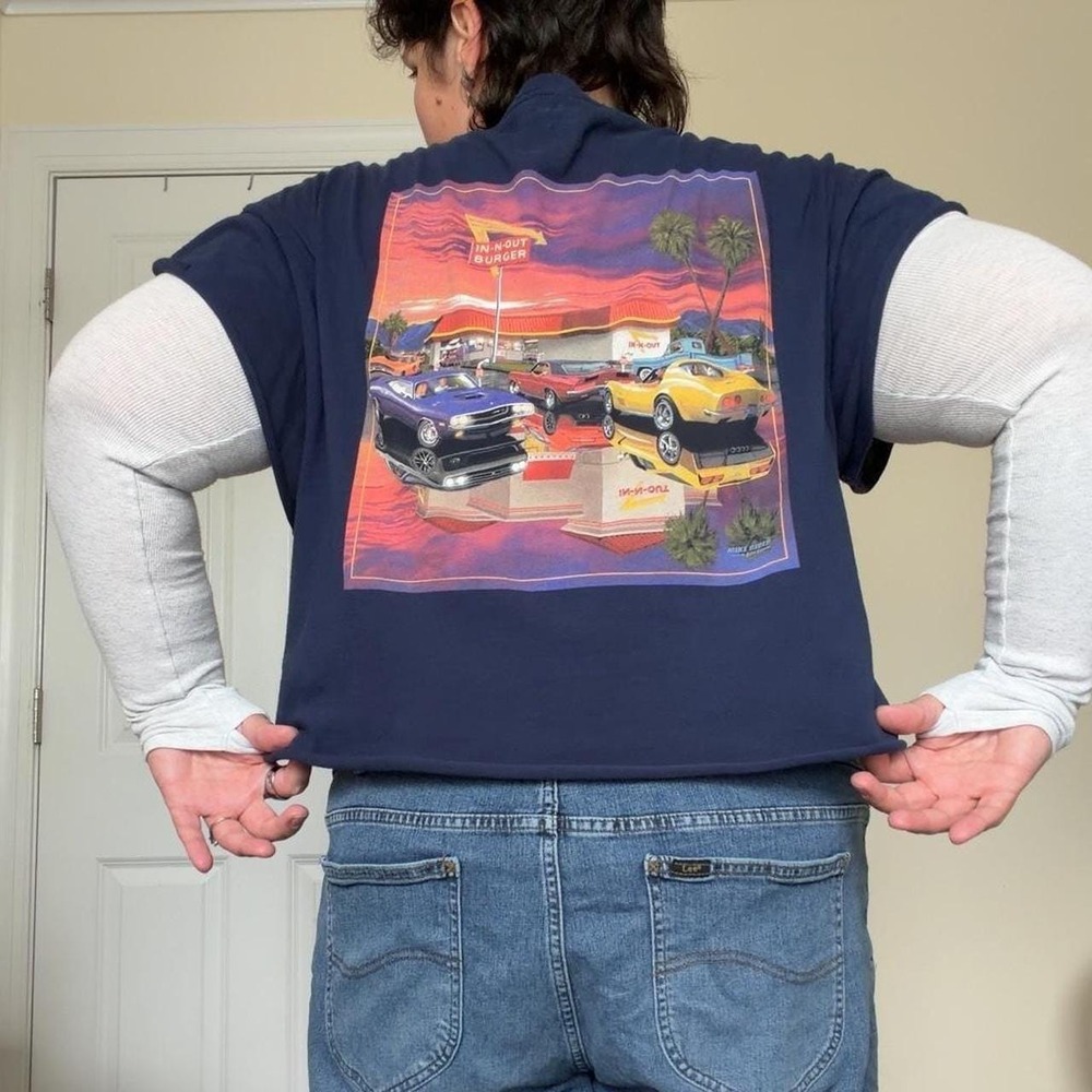 In-N-Out Burger Las Vegas boxy cropped tee XXL reworked short sleeve oversized